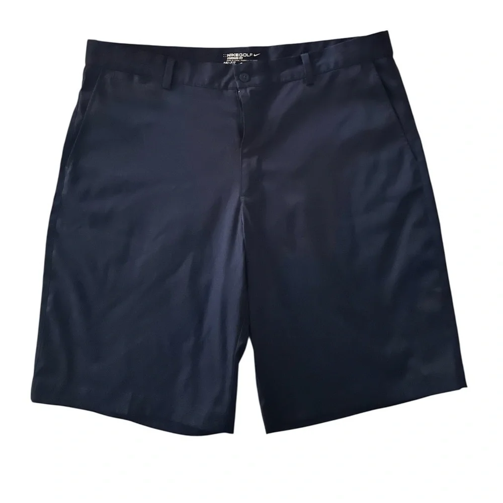 Men’s Nike Golf Standard Dry-fit golf shorts.